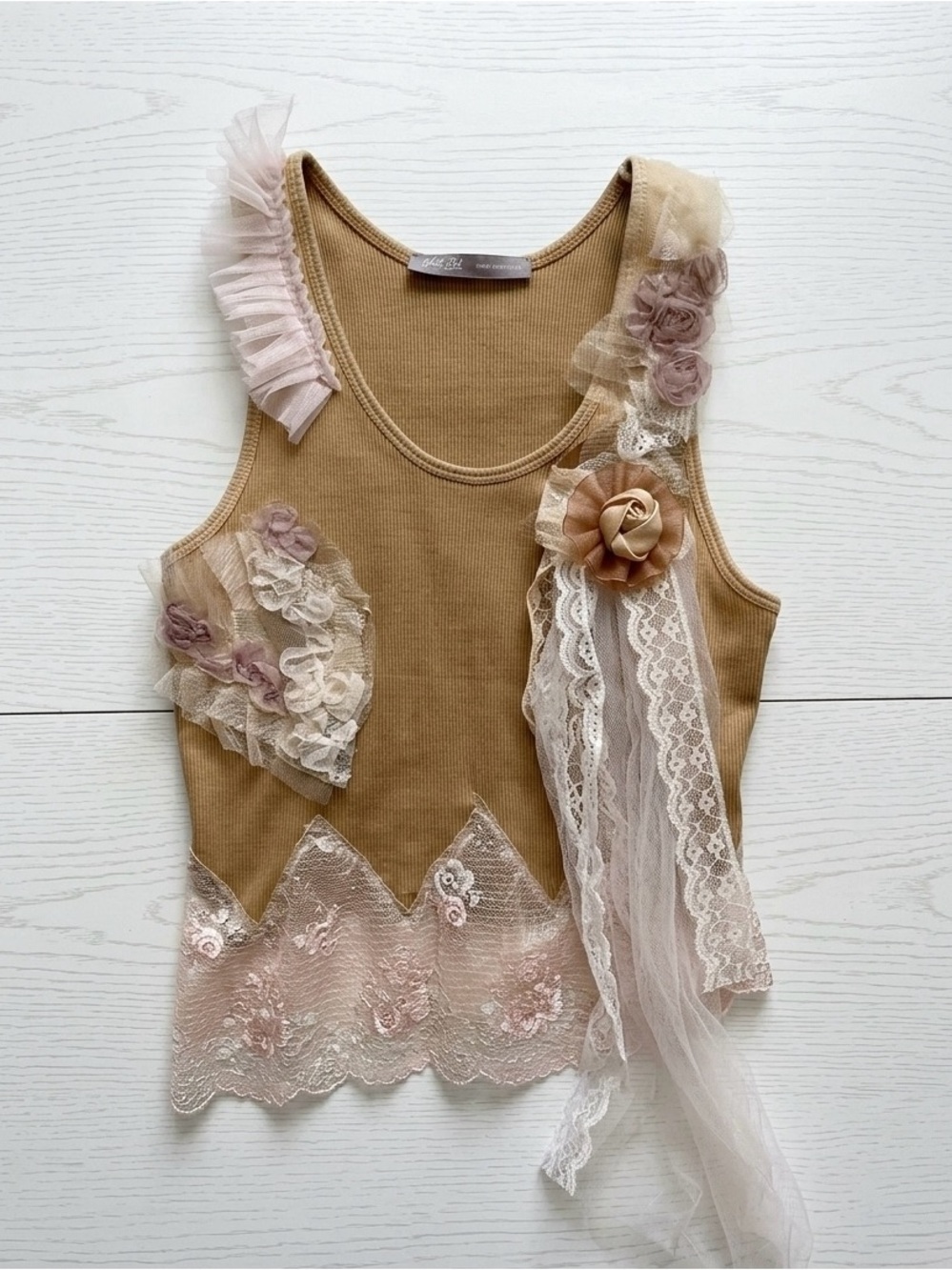 Hale Bob vintage Beige Tank Top with Pink and Cream Lace Accents NWOT